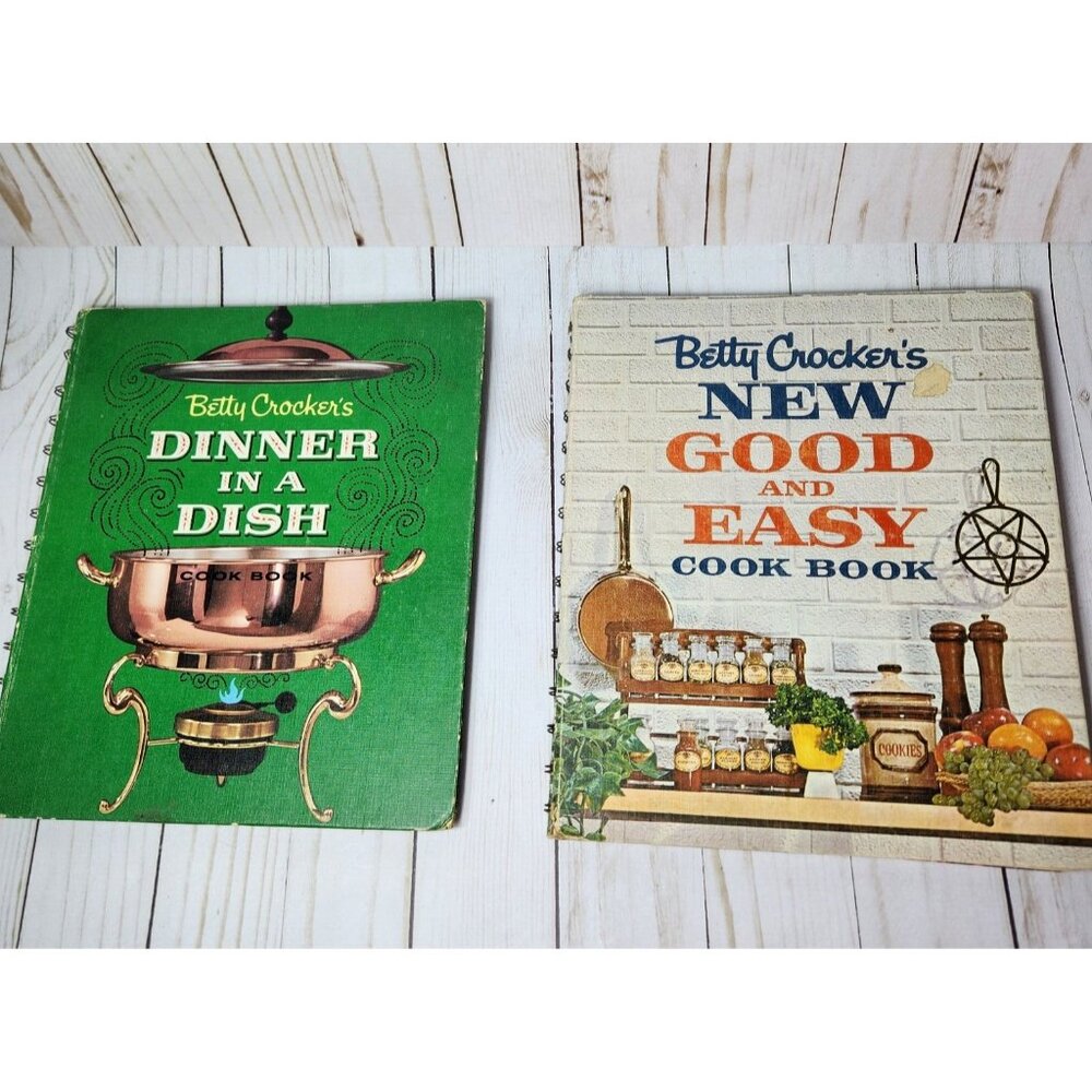 x2 VTG Betty Crocker's Dinner in a Dish 1965 Good And Easy  1962 Cookbooks READ